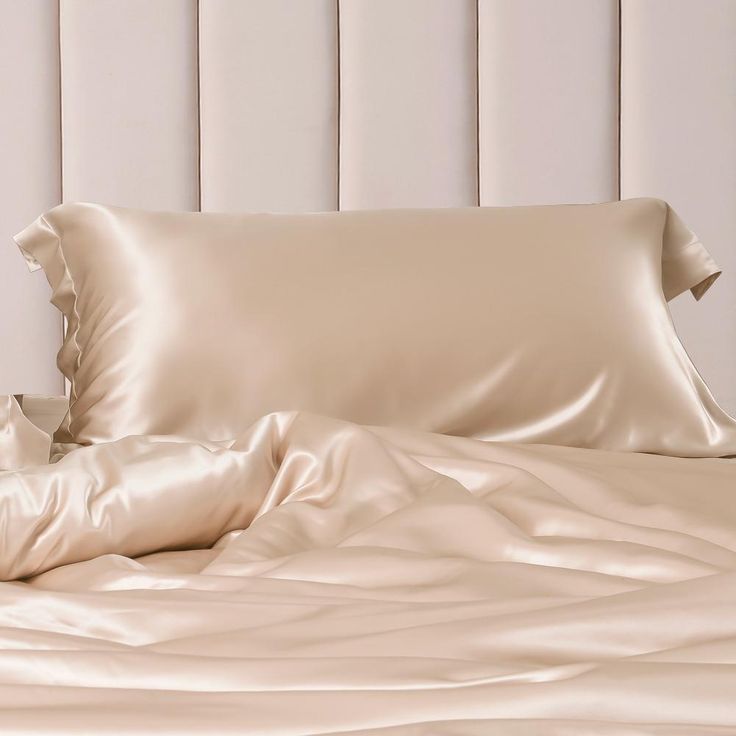 Silk pillow cover