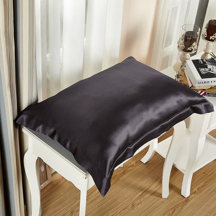 Silk pillow cover